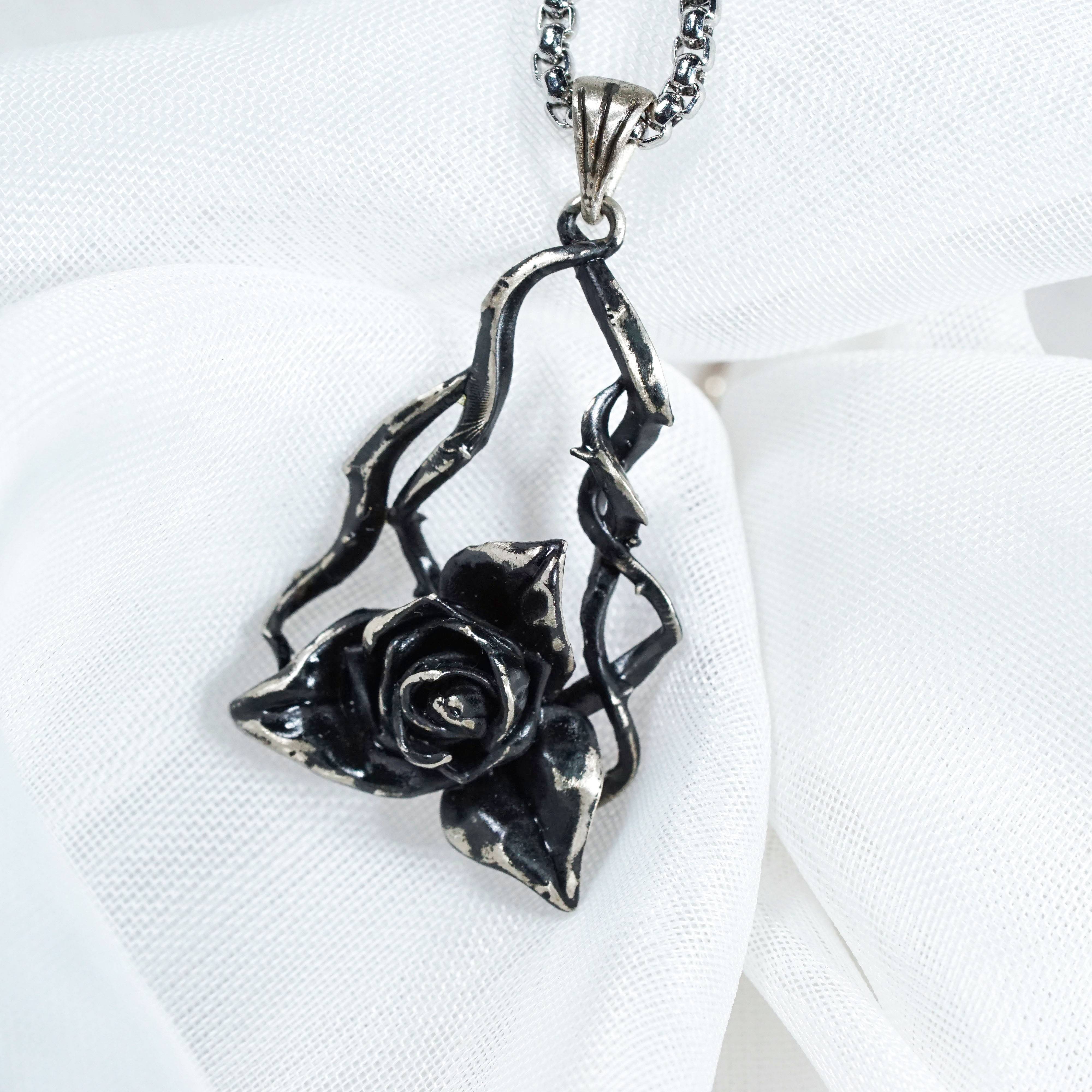 Fanmade Valorant Vyse Skill Necklace, Arc Rose Pendant, Silver 950 Handmade Valorant Jewelry, Gaming Necklace for Cosplay
